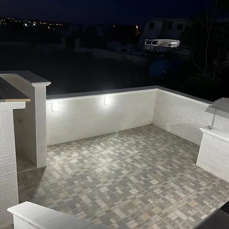 Campomarino Di Maruggio - Casa Nuova Con Tutti I Comfort * Campomarino (Taranto)